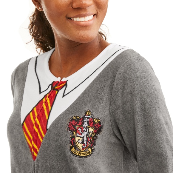 Womens Harry Potter Union Suit 1 pc Pajama Set Size XS S M L Hooded Cape NWT - Picture 3 of 3